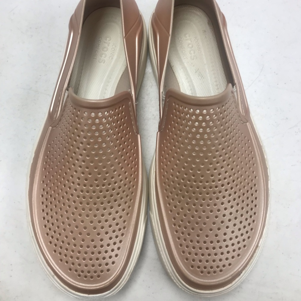 Women’s Iconic Comfort Shoes Size 8